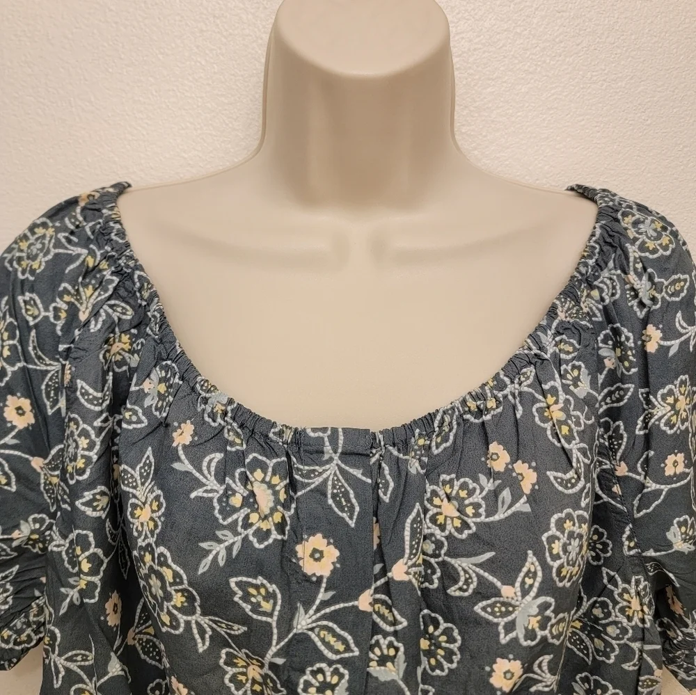 J. Crew Scoopneck Short Sleeve Cropped Blouse